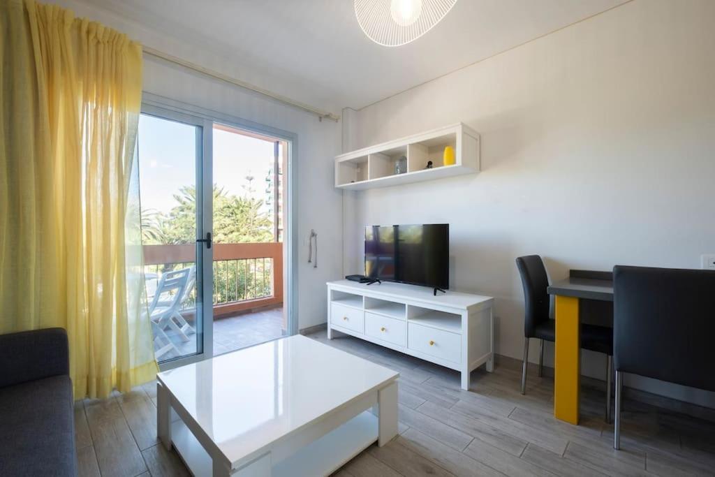 Apartment With Balcony And Swimming Pool Puerto de la Cruz  Exteriör bild